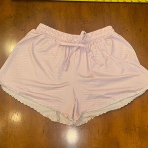 SET Active Pink Gingham Lounge Shorts 13/14, but fits like a 12
